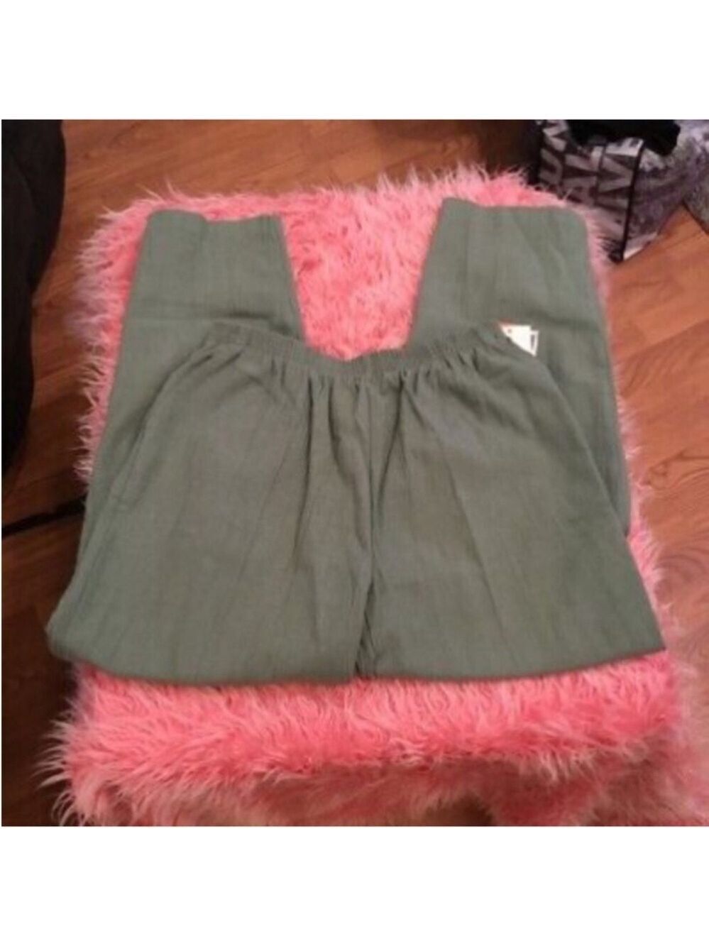Cape Cod Sportswear Clay Pots Womans size 18 proportioned short olive